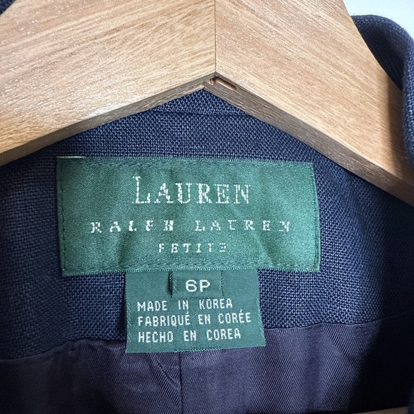 Vintage Ralph Lauren 100% Linen Blazer Women 6P Navy Logo Crest Button Old Money - Picture 4 of 7